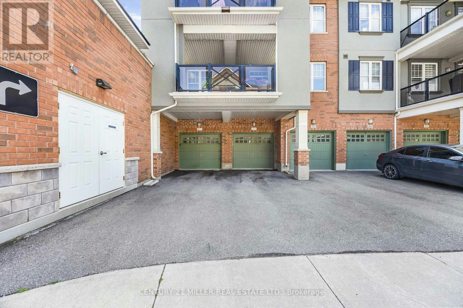 201-275 Roxton Road, Oakville, ON, L6H 7K3 - 4