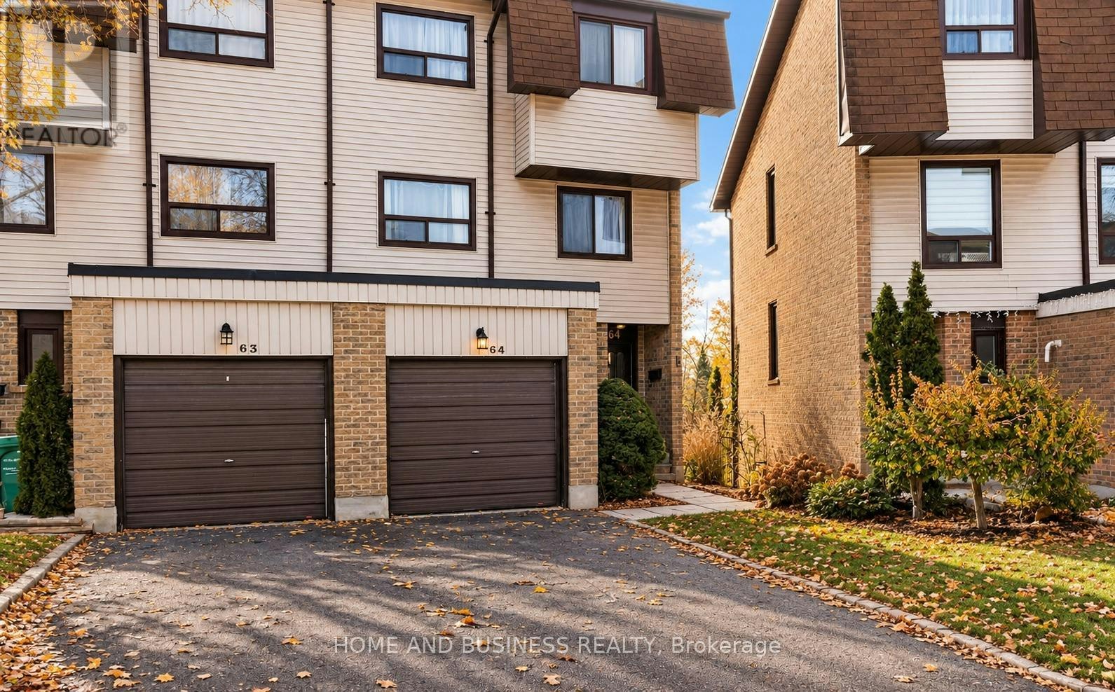 64-6040 Montevideo Road, Mississauga, ON, L5N 2T4