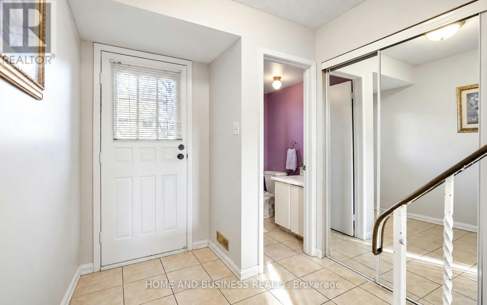 64-6040 Montevideo Road, Mississauga, ON, L5N 2T4 - 2