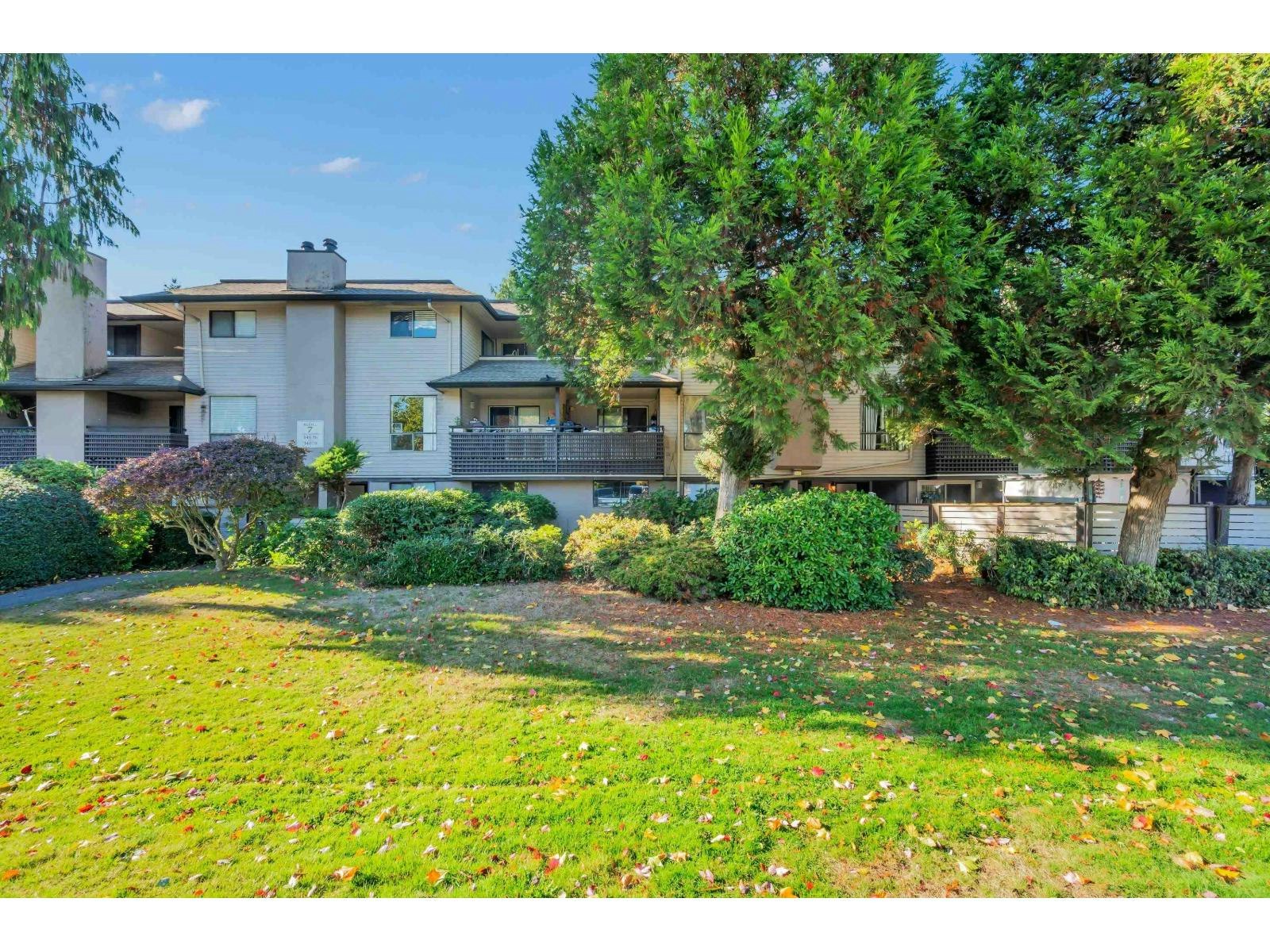 14846 Holly Park Lane, Surrey, BC, V3R 6Y2