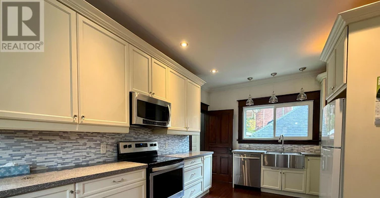 44 Cambridge Street N, Kawartha Lakes, ON, K9V 4C7 - 10