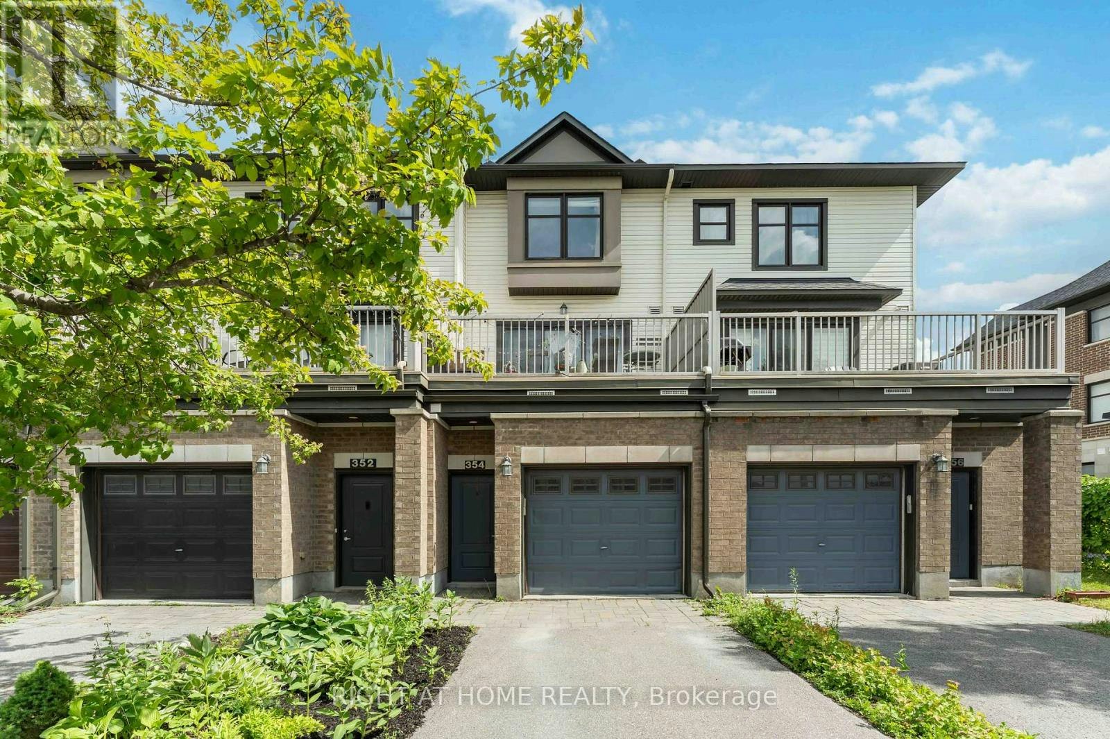 354 Brettonwood Ridge, Ottawa, ON, K2T 0H8 - 26