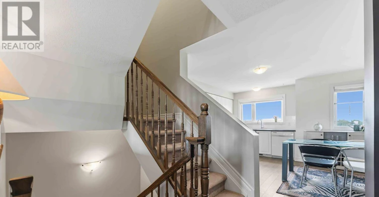 354 Brettonwood Ridge, Ottawa, ON, K2T 0H8 - 14