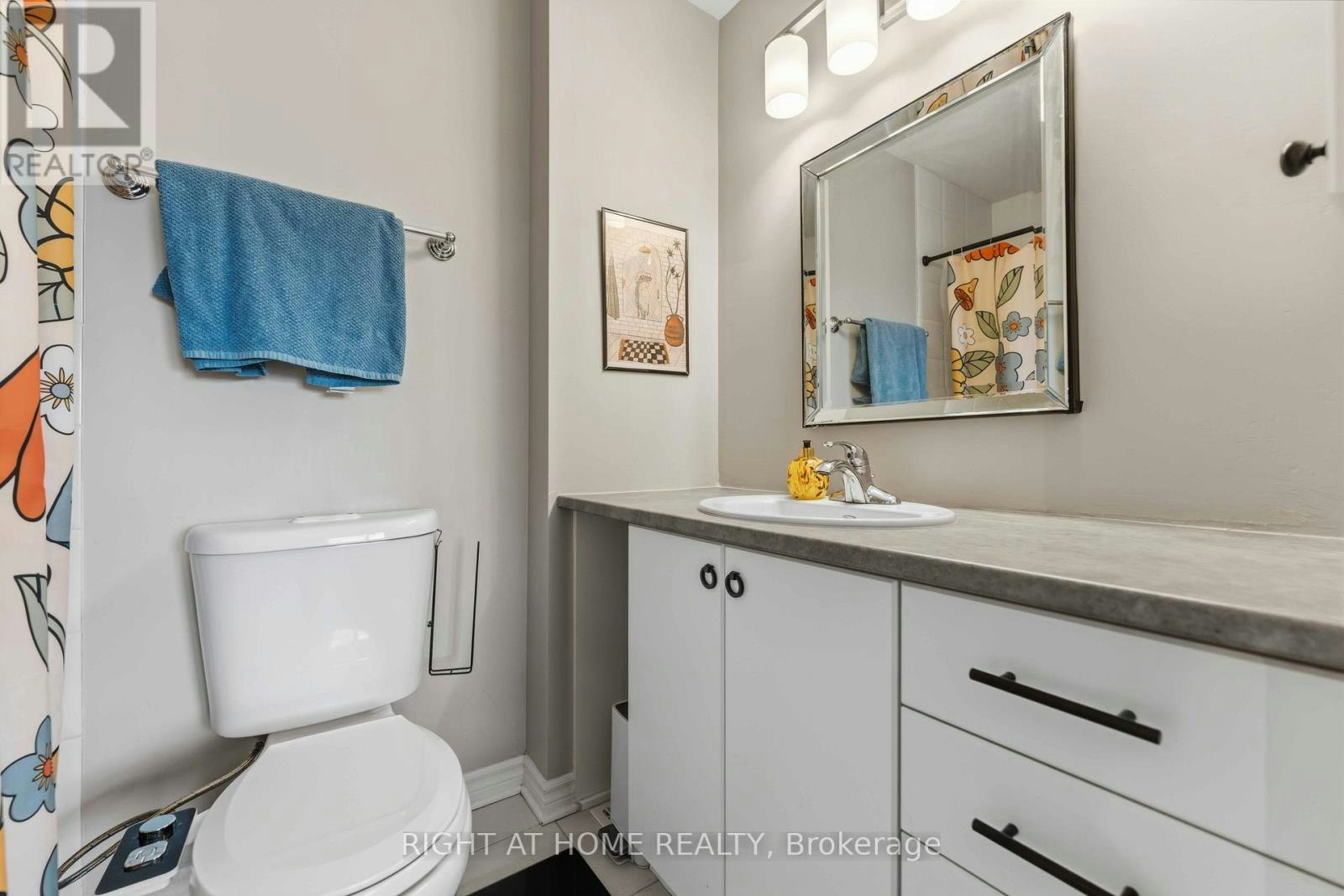 354 Brettonwood Ridge, Ottawa, ON, K2T 0H8 - 8