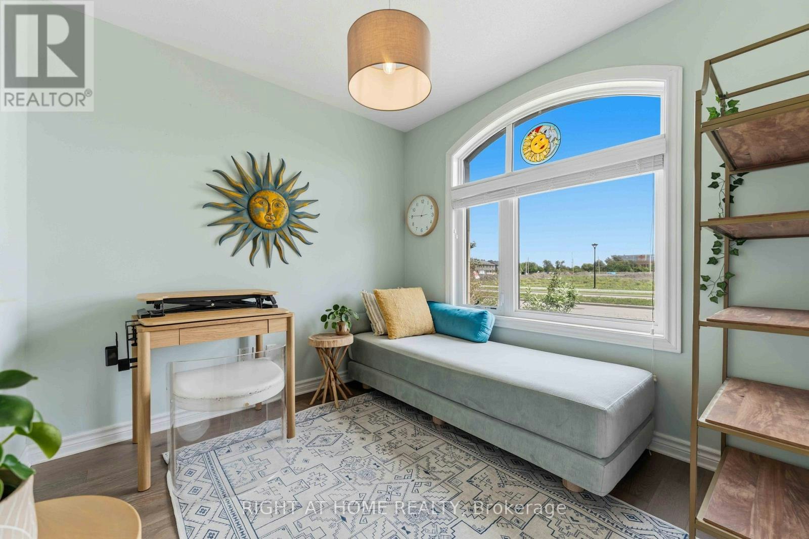 354 Brettonwood Ridge, Ottawa, ON, K2T 0H8 - 4