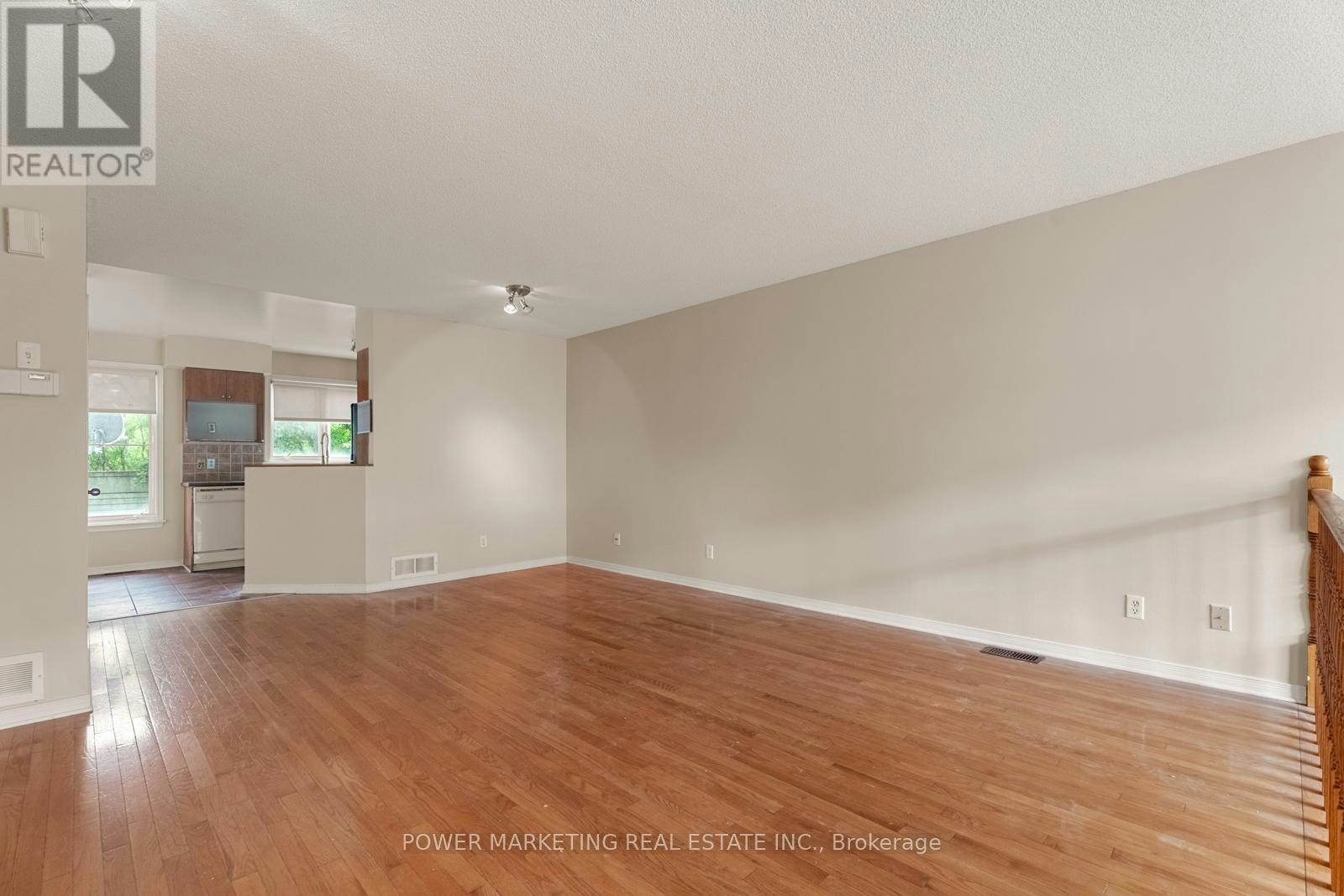 10-1701 Blohm Drive, Ottawa, ON, K1G 6N6 - 6