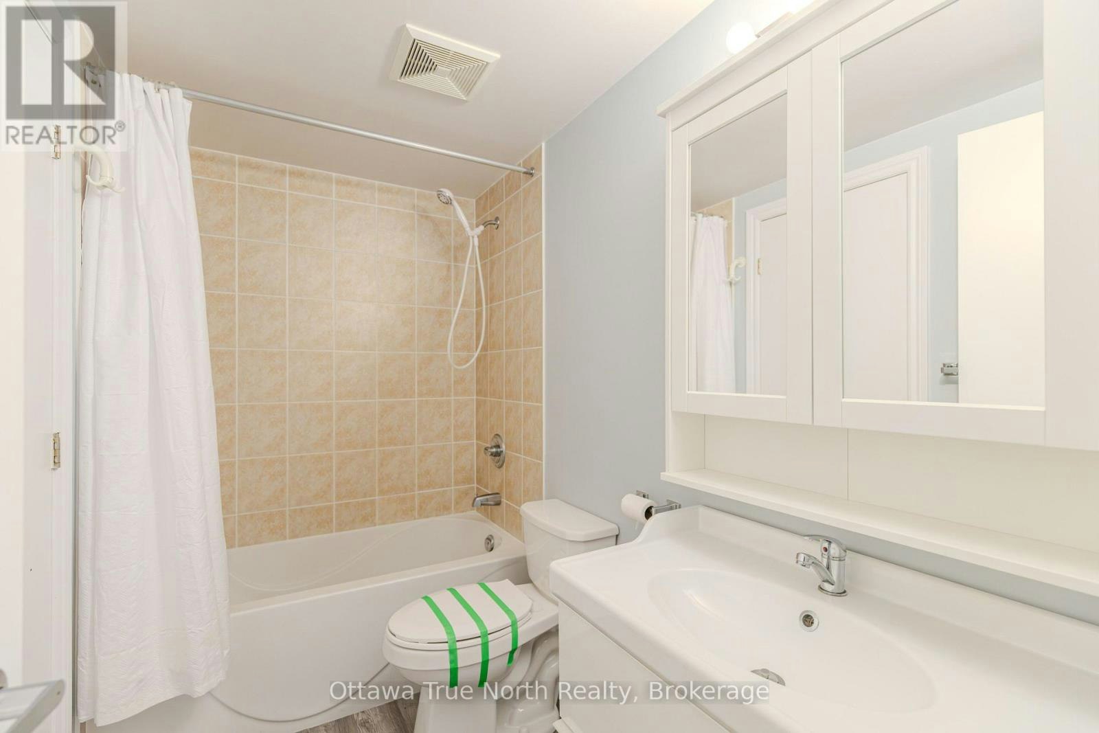 1903-234 Rideau Street, Ottawa, ON, K1N 0A9 - 35