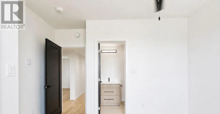 2-25 King High Avenue, Toronto, ON, M3H 3A8 - 18