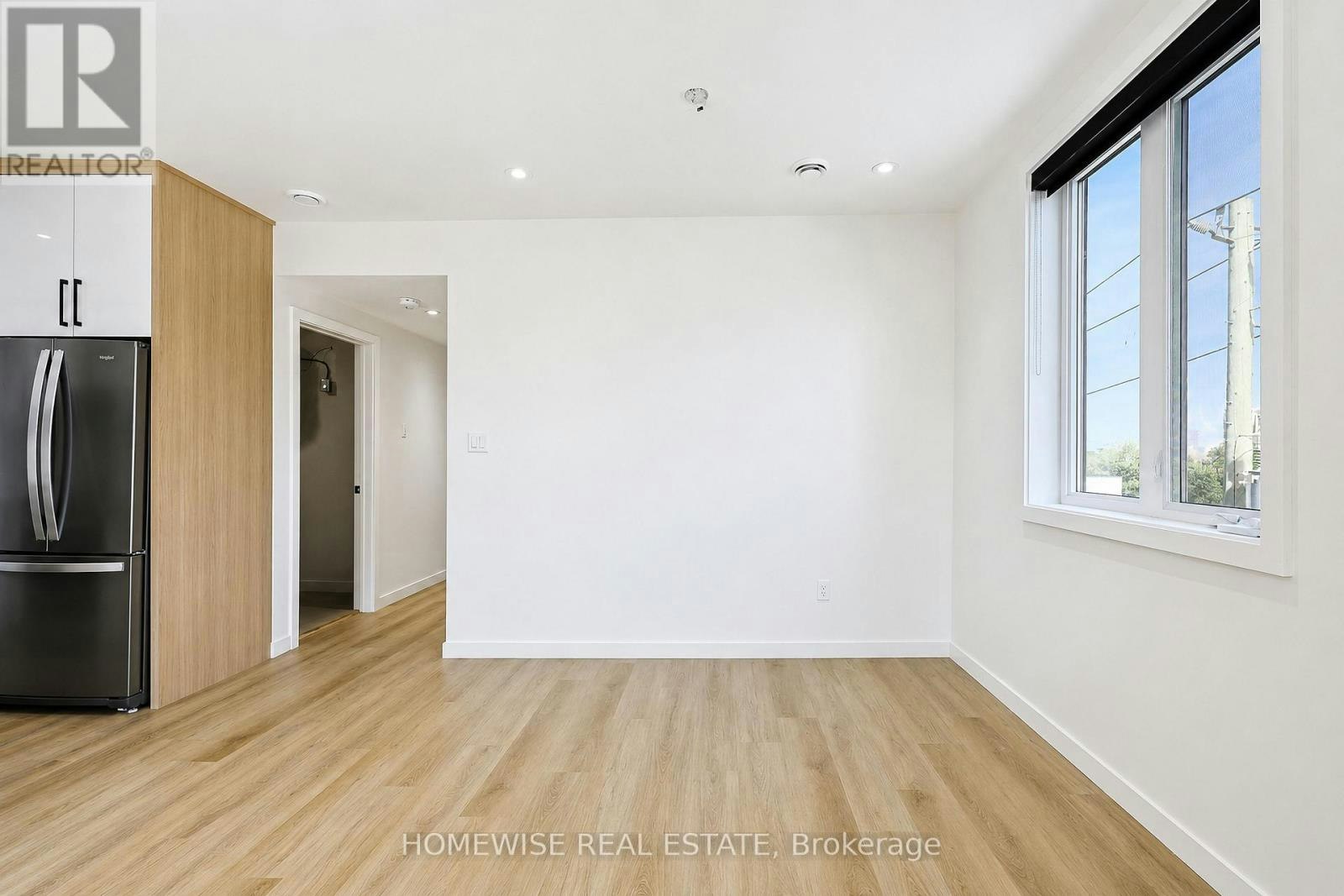 2-25 King High Avenue, Toronto, ON, M3H 3A8 - 6