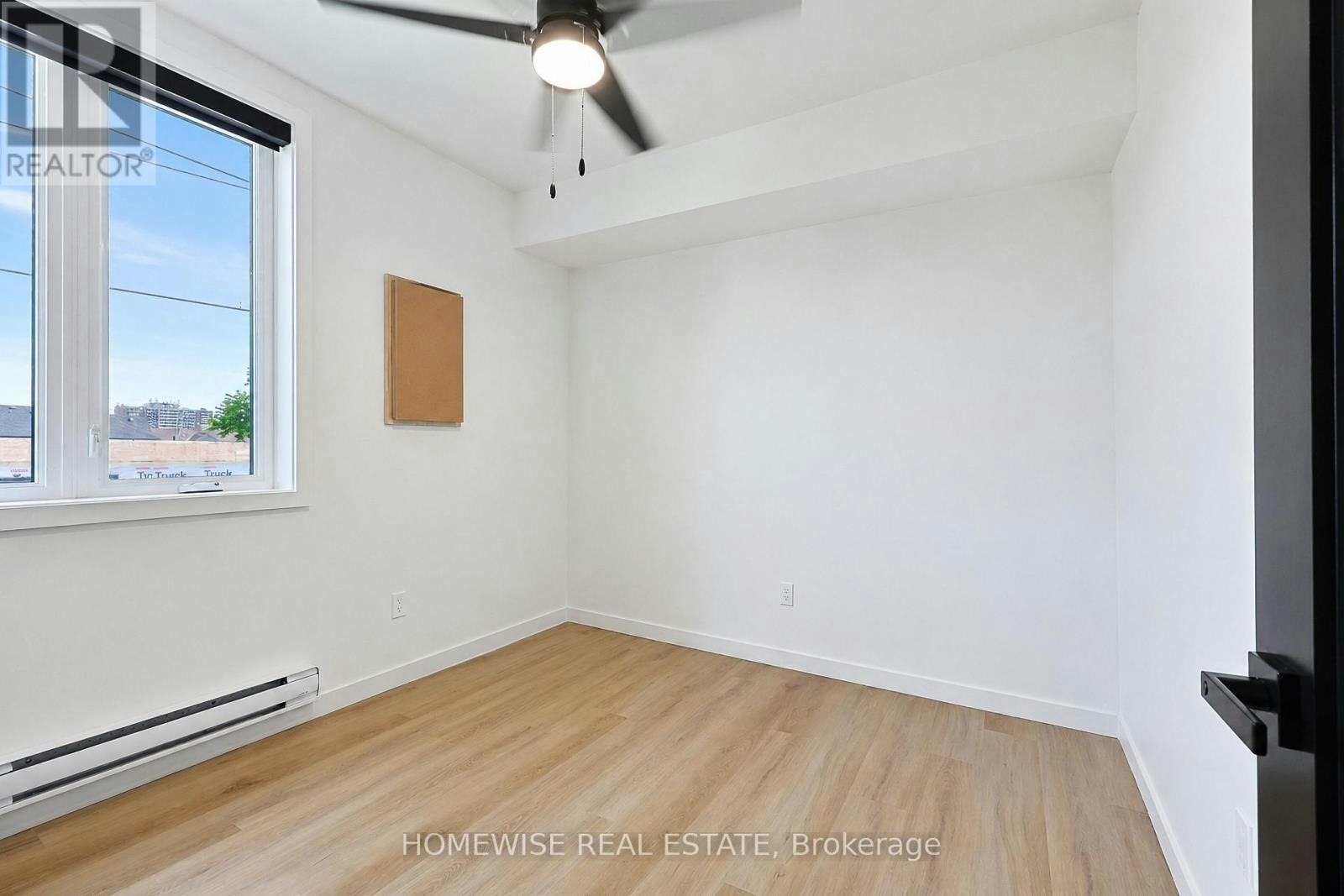 2-25 King High Avenue, Toronto, ON, M3H 3A8 - 24