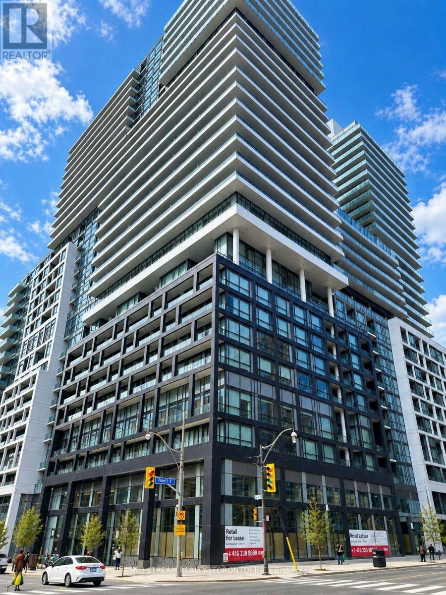 2105-70 Princess Street, Toronto, ON, M5A 0X6
