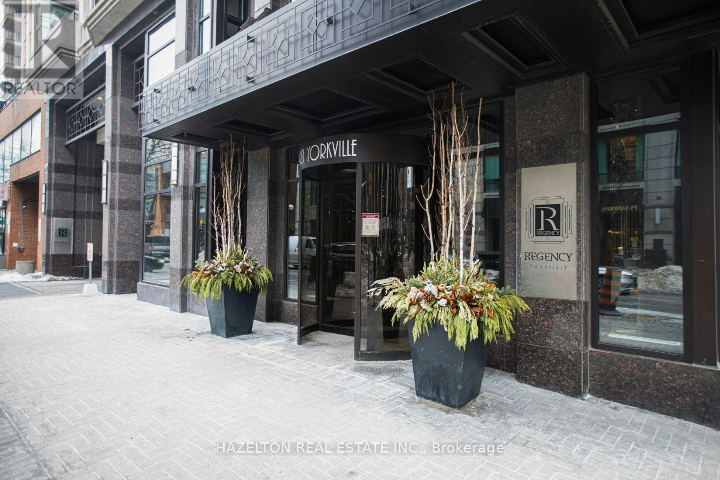 805-68 Yorkville Avenue, Toronto, ON, M5R 3V7 - 2