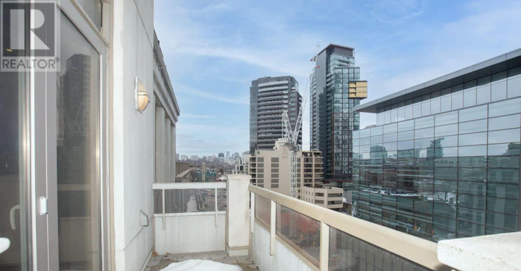 805-68 Yorkville Avenue, Toronto, ON, M5R 3V7 - 16