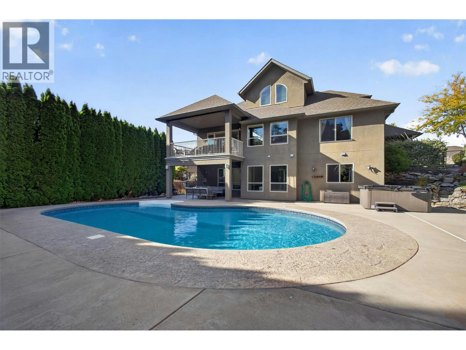 2512 Selkirk Drive, Kelowna, BC, V1V 2V6