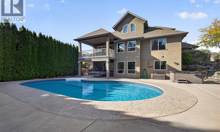 2512 Selkirk Drive