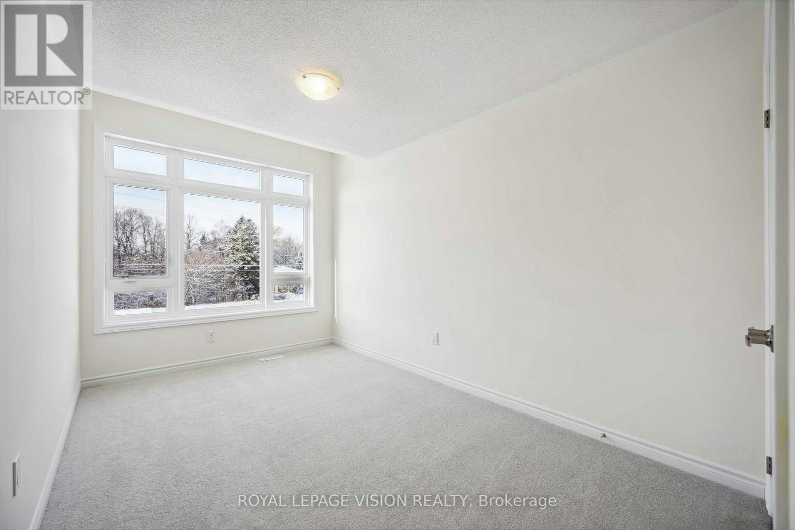 48 Mountainside Crescent, Whitby, ON, L1R 0P4 - 27