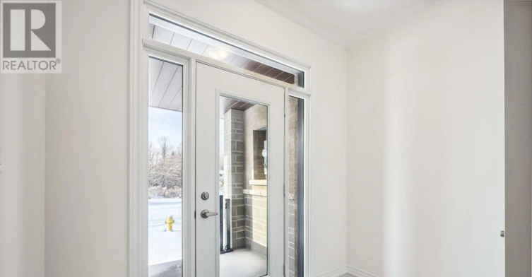 48 Mountainside Crescent, Whitby, ON, L1R 0P4 - 5