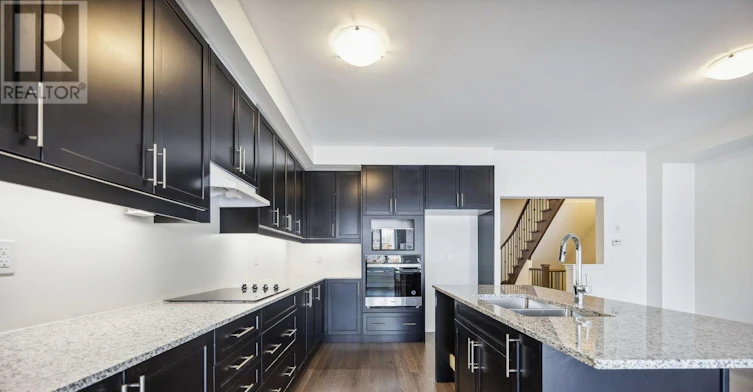 48 Mountainside Crescent, Whitby, ON, L1R 0P4 - 9