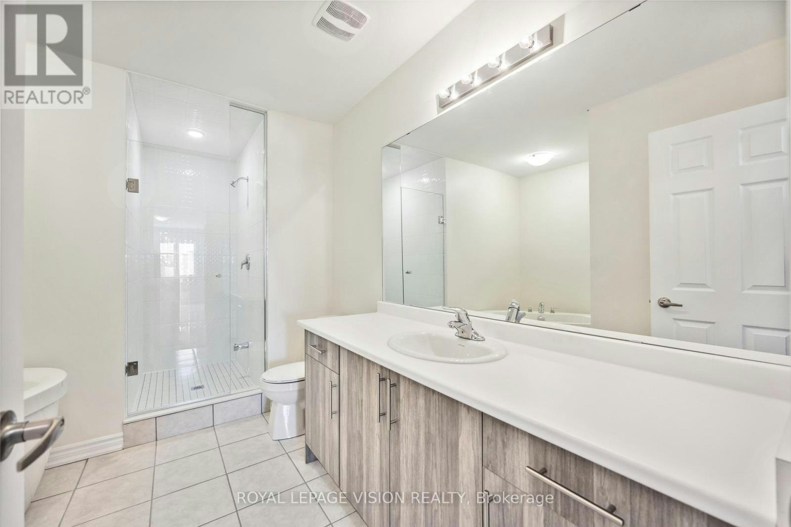 48 Mountainside Crescent, Whitby, ON, L1R 0P4 - 23