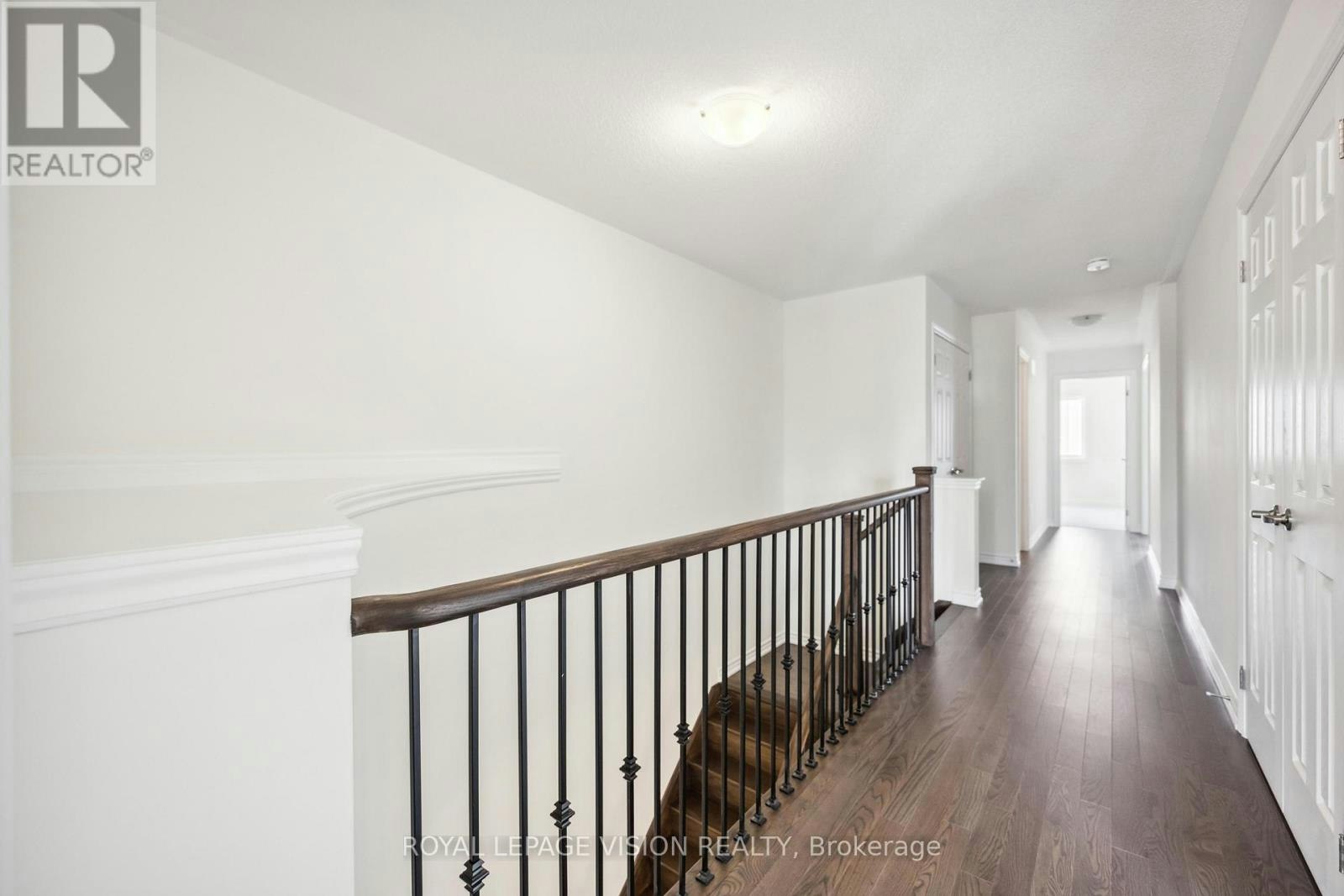 48 Mountainside Crescent, Whitby, ON, L1R 0P4 - 18