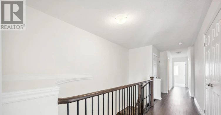 48 Mountainside Crescent, Whitby, ON, L1R 0P4 - 18