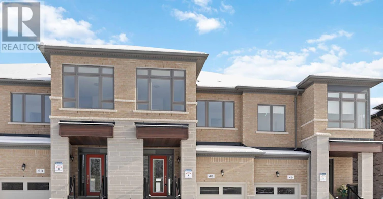 48 Mountainside Crescent, Whitby, ON, L1R 0P4 - 3