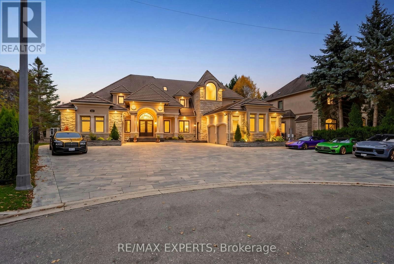 33 Highland Creek Court, Vaughan, ON, L0J 1C0