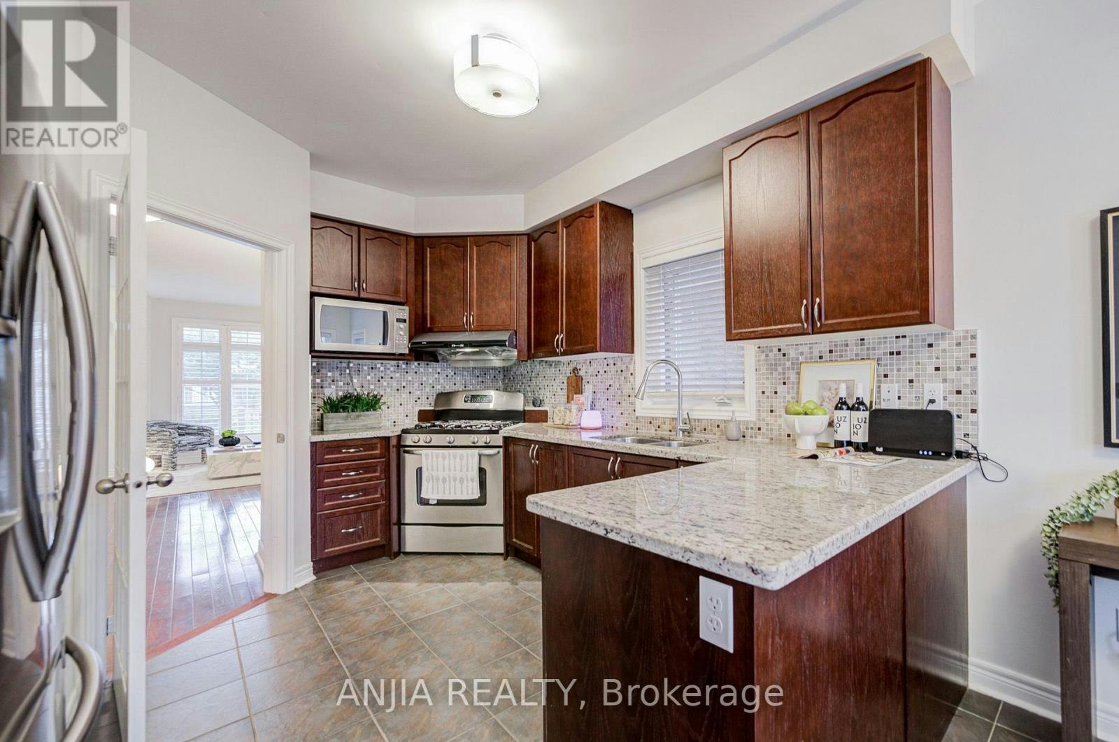 2406 Bur Oak Avenue, Markham, ON, L6E 1K7 - 11