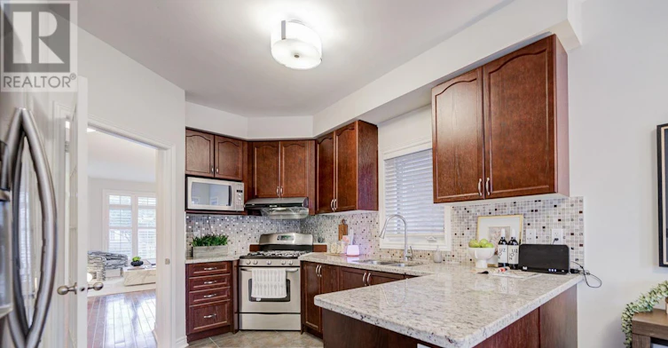 2406 Bur Oak Avenue, Markham, ON, L6E 1K7 - 11
