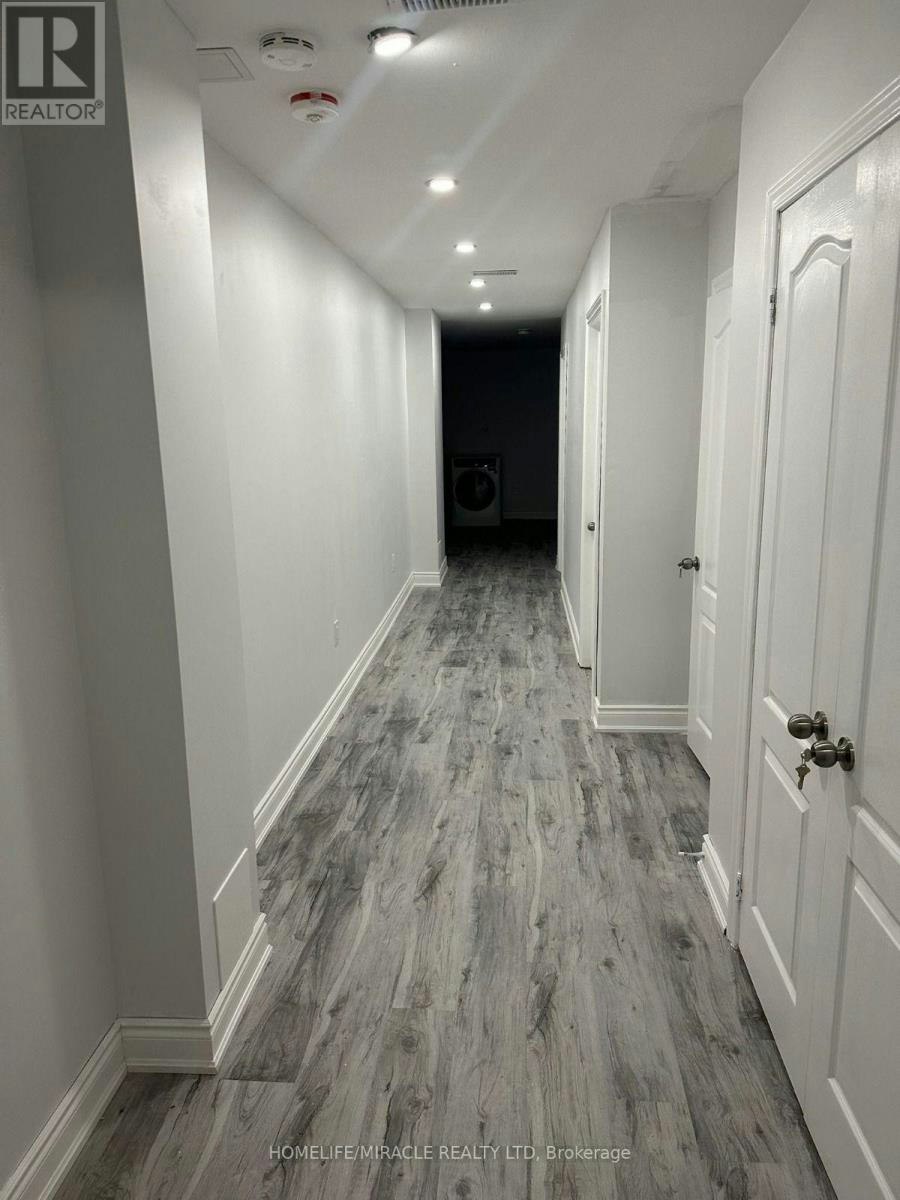 BASEMENT-40 Eastman Drive, Brampton, ON, L6X 5S5 - 12