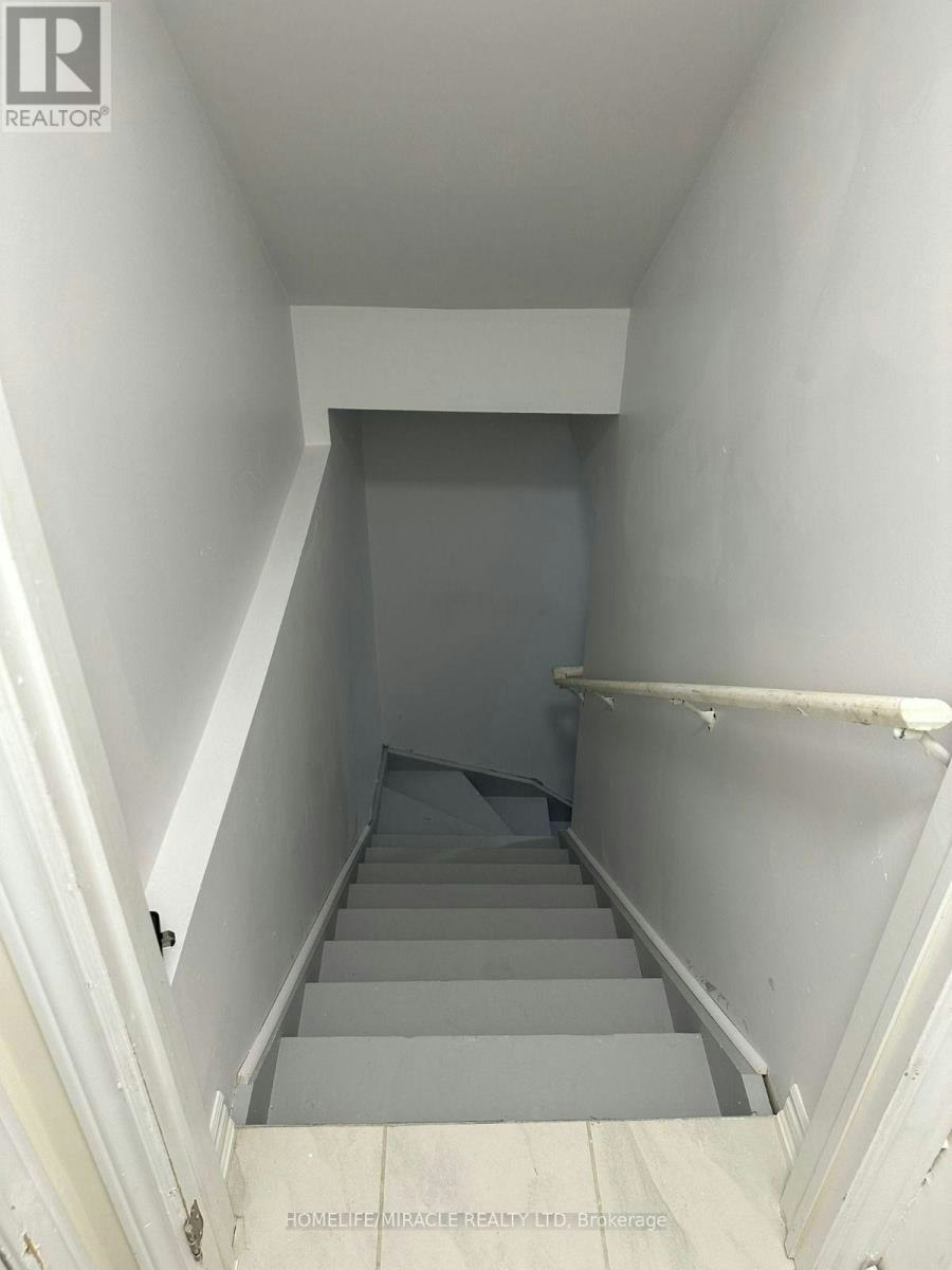 BASEMENT-40 Eastman Drive, Brampton, ON, L6X 5S5 - 17