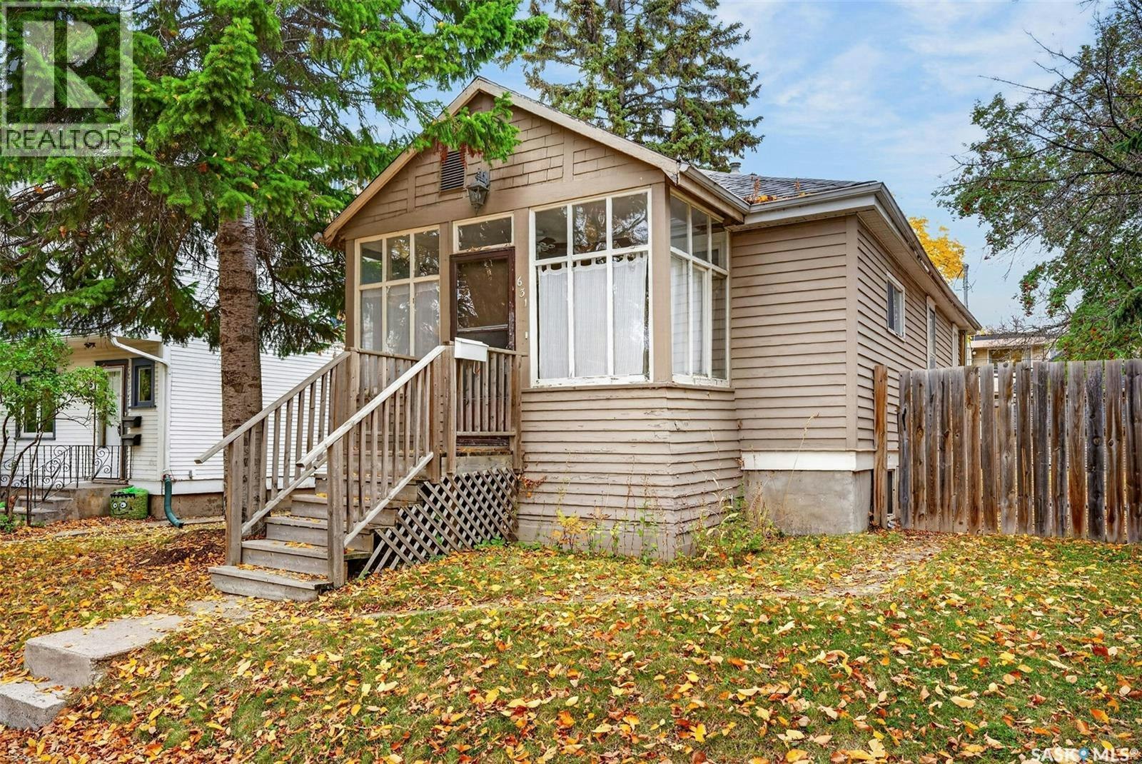 631 7th Street E, Saskatoon, SK, S7X 0X8
