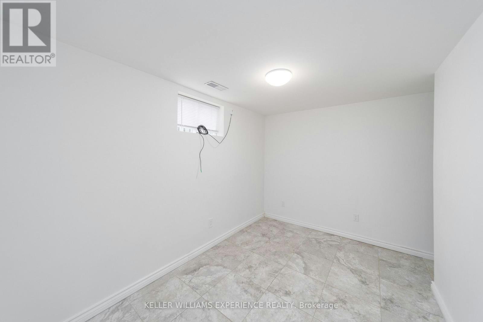 BSMT-470 High Street, Orillia, ON, L3V 4X7 - 3