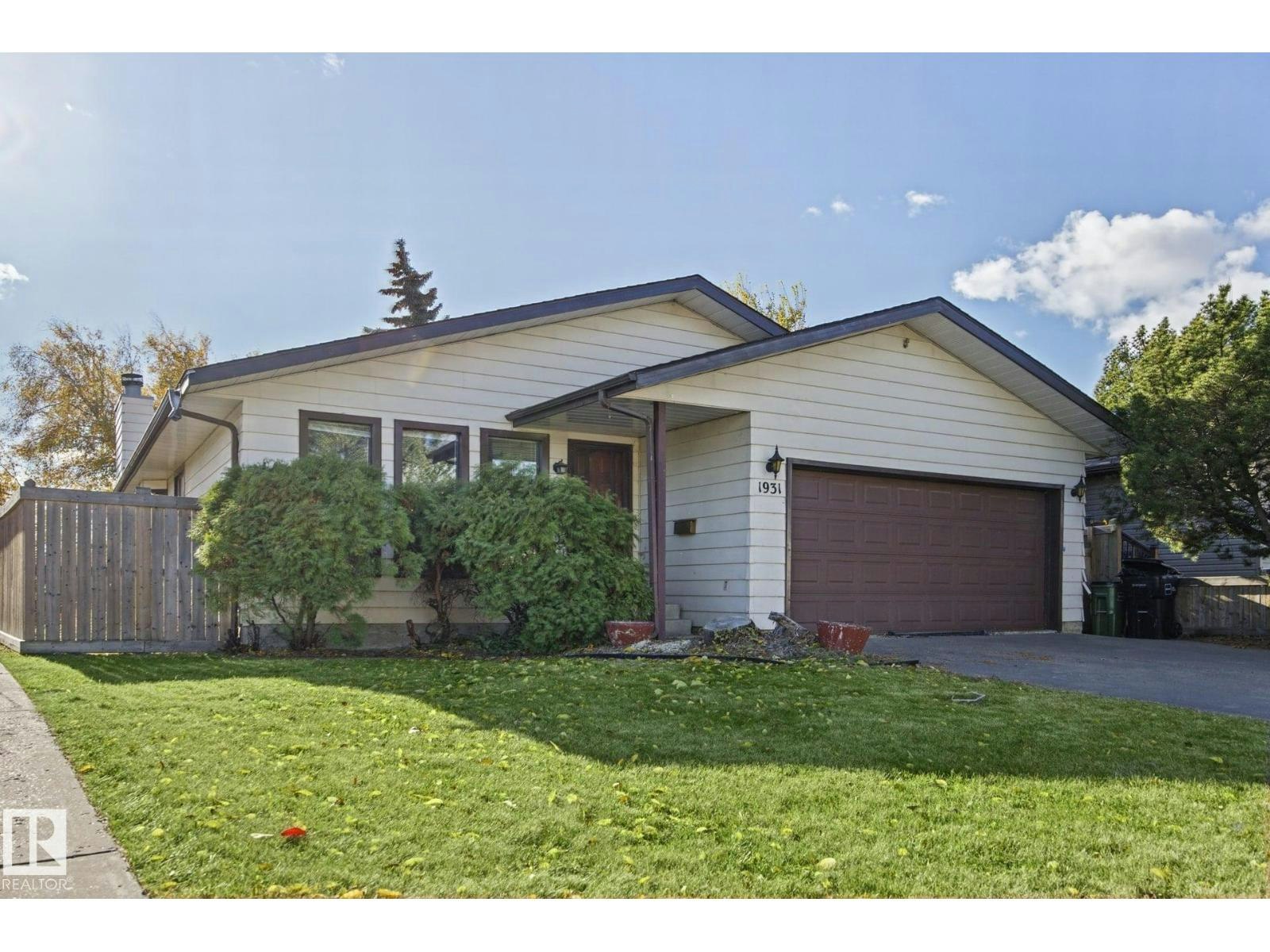 1931 145 Avenue NW, Edmonton, AB, T5Y 1V1