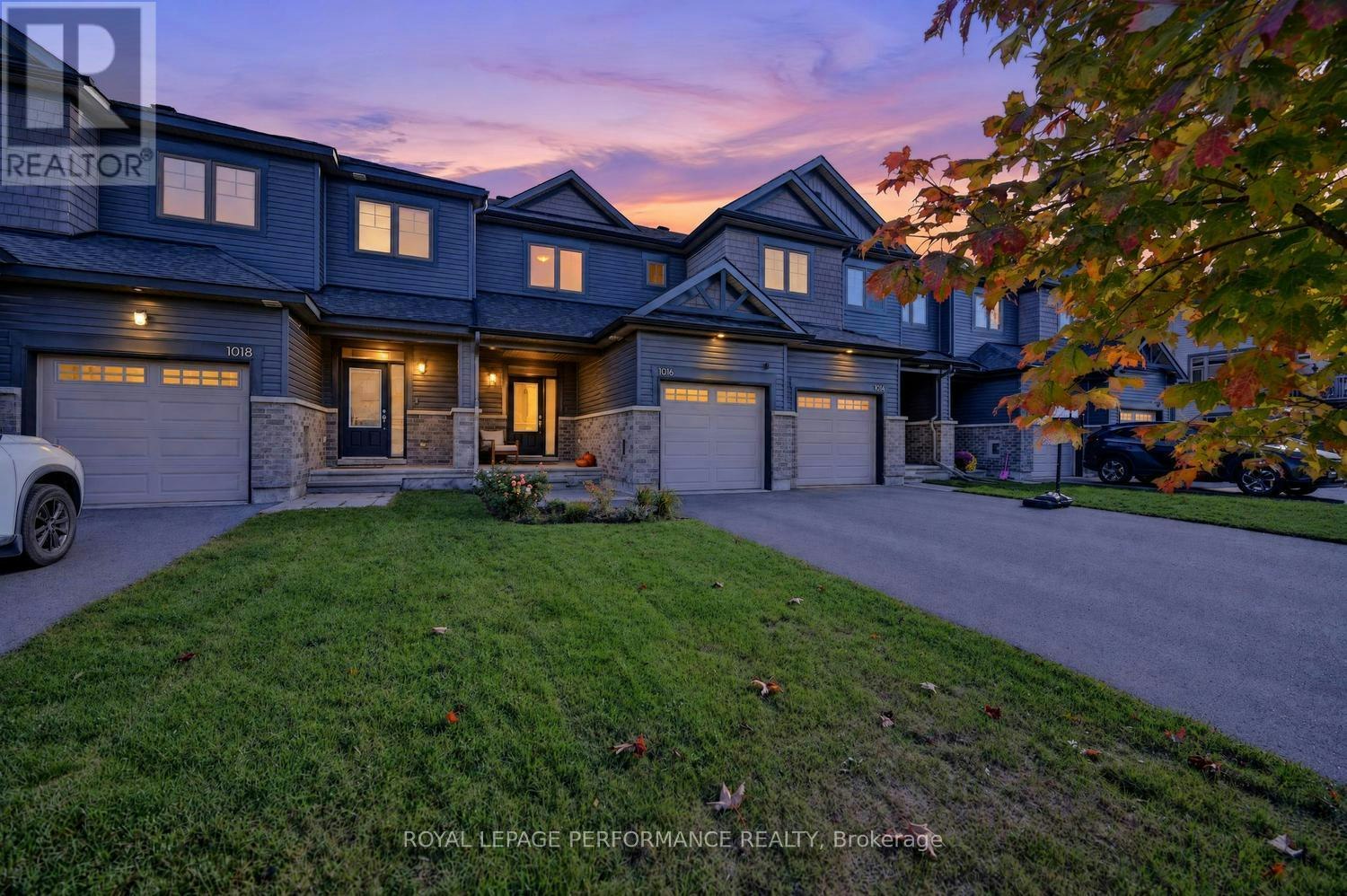 1016 Kijik Crescent, Ottawa, ON, K1X 0J5