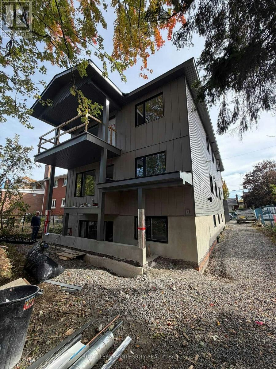 E-1171 Emperor Avenue, Ottawa, ON, K1Z 8C3 - 7