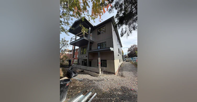 E-1171 Emperor Avenue, Ottawa, ON, K1Z 8C3 - 7