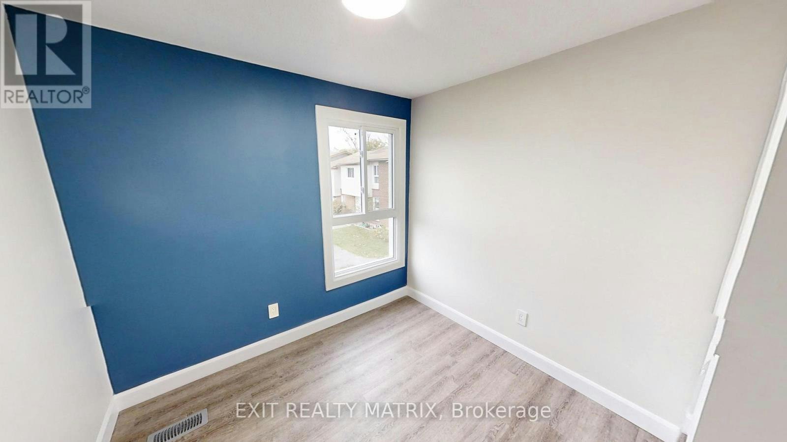 3217 Bannon Way, Ottawa, ON, K1T 1T2 - 10