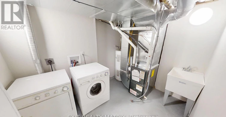 3217 Bannon Way, Ottawa, ON, K1T 1T2 - 18
