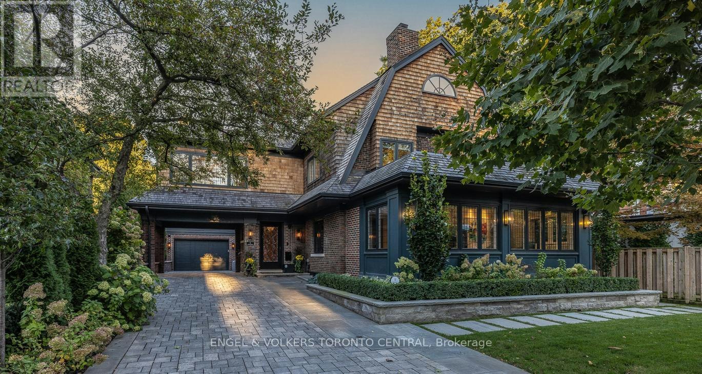 1 Bryce Avenue, Toronto, ON, M4V 2B3