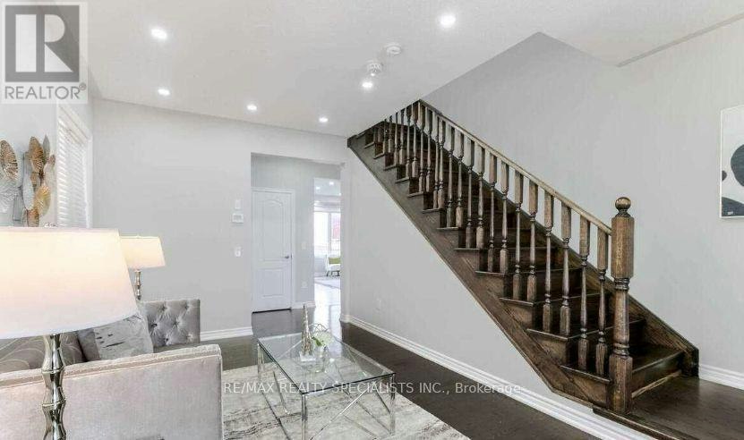 1479 Chretien Street, Milton, ON, L9E 1H2 - 4