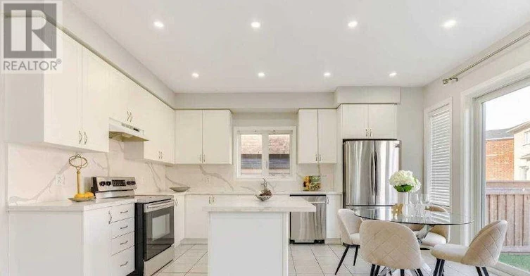 1479 Chretien Street, Milton, ON, L9E 1H2 - 9