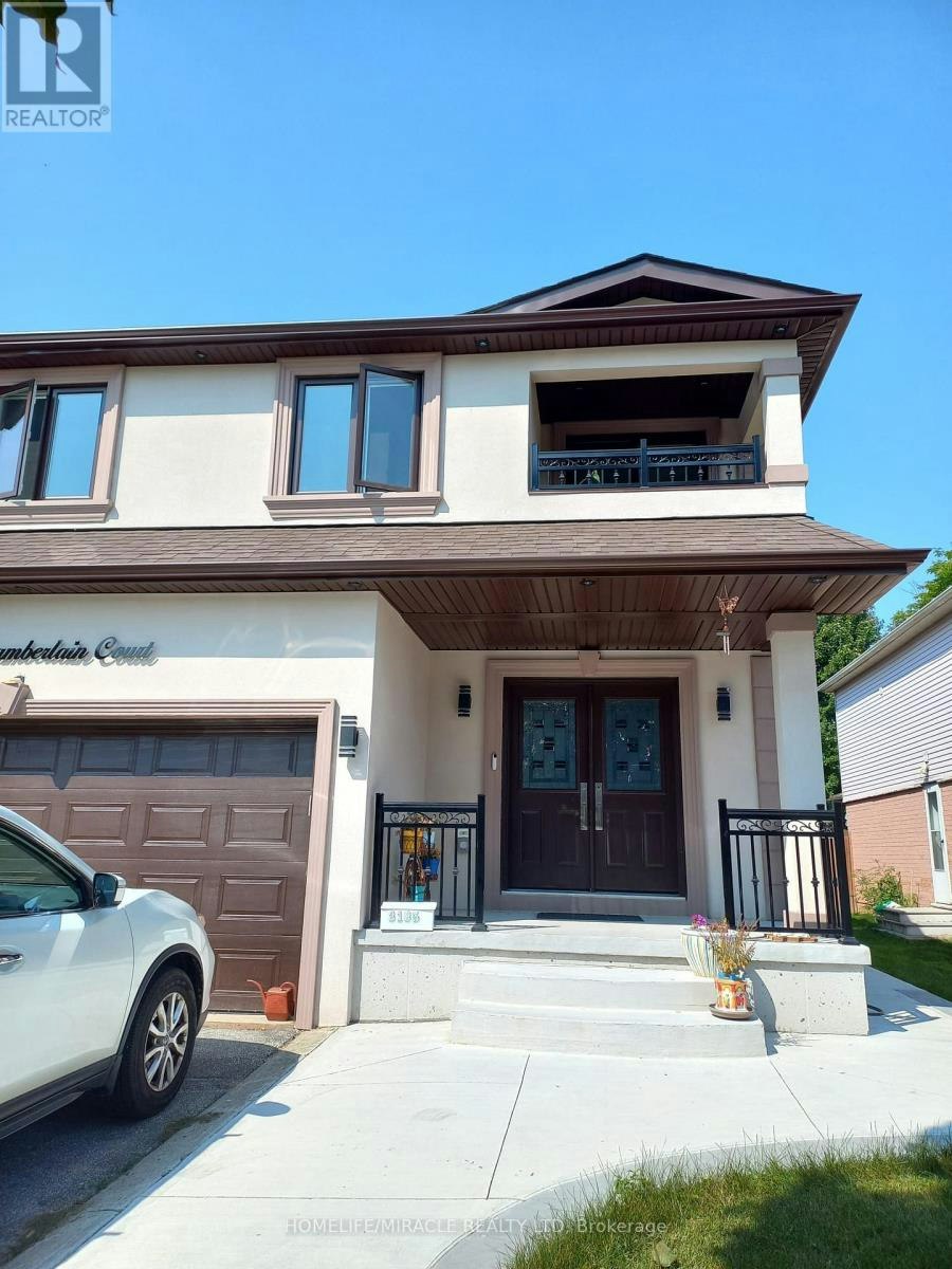 3185 Chamberlain Court, Mississauga, ON, L5N 3M2