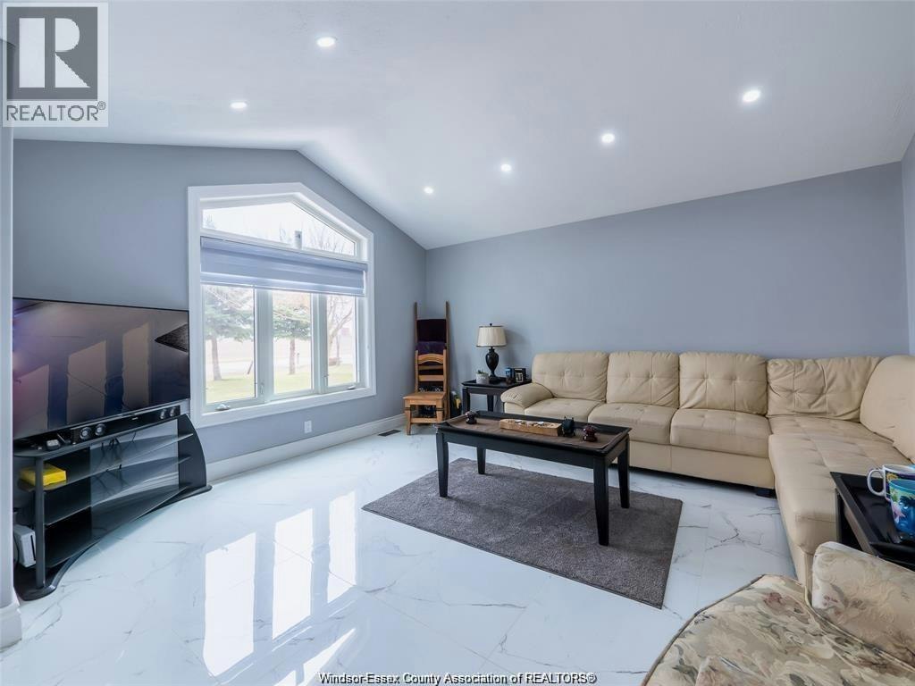 350 Charron Line Road, Lakeshore, ON, N8L 1K6 - 2