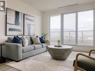 508-3300 Lakeshore Road - 3