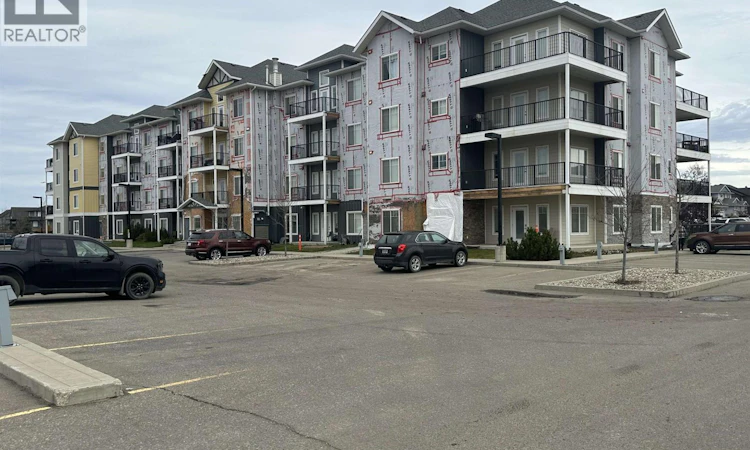 401-11203 105 Avenue