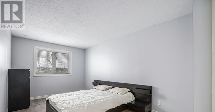 24 Oakhaven Private, Ottawa, ON, K1K 4K1 - 11