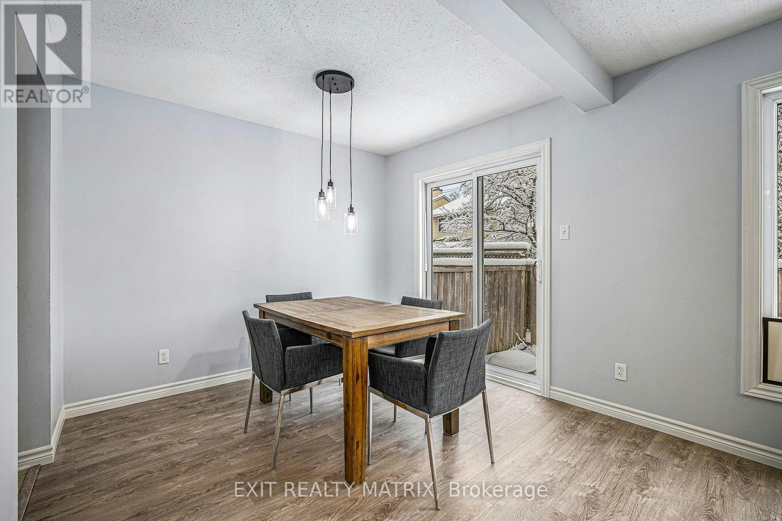 24 Oakhaven Private, Ottawa, ON, K1K 4K1 - 7