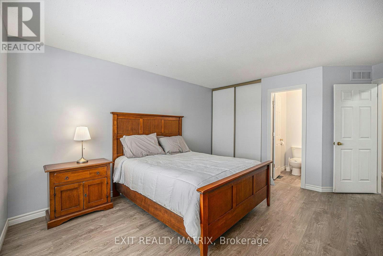 24 Oakhaven Private, Ottawa, ON, K1K 4K1 - 10