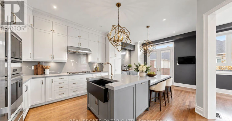 106 Via Romano Boulevard, Vaughan, ON, L6A 4X1 - 10